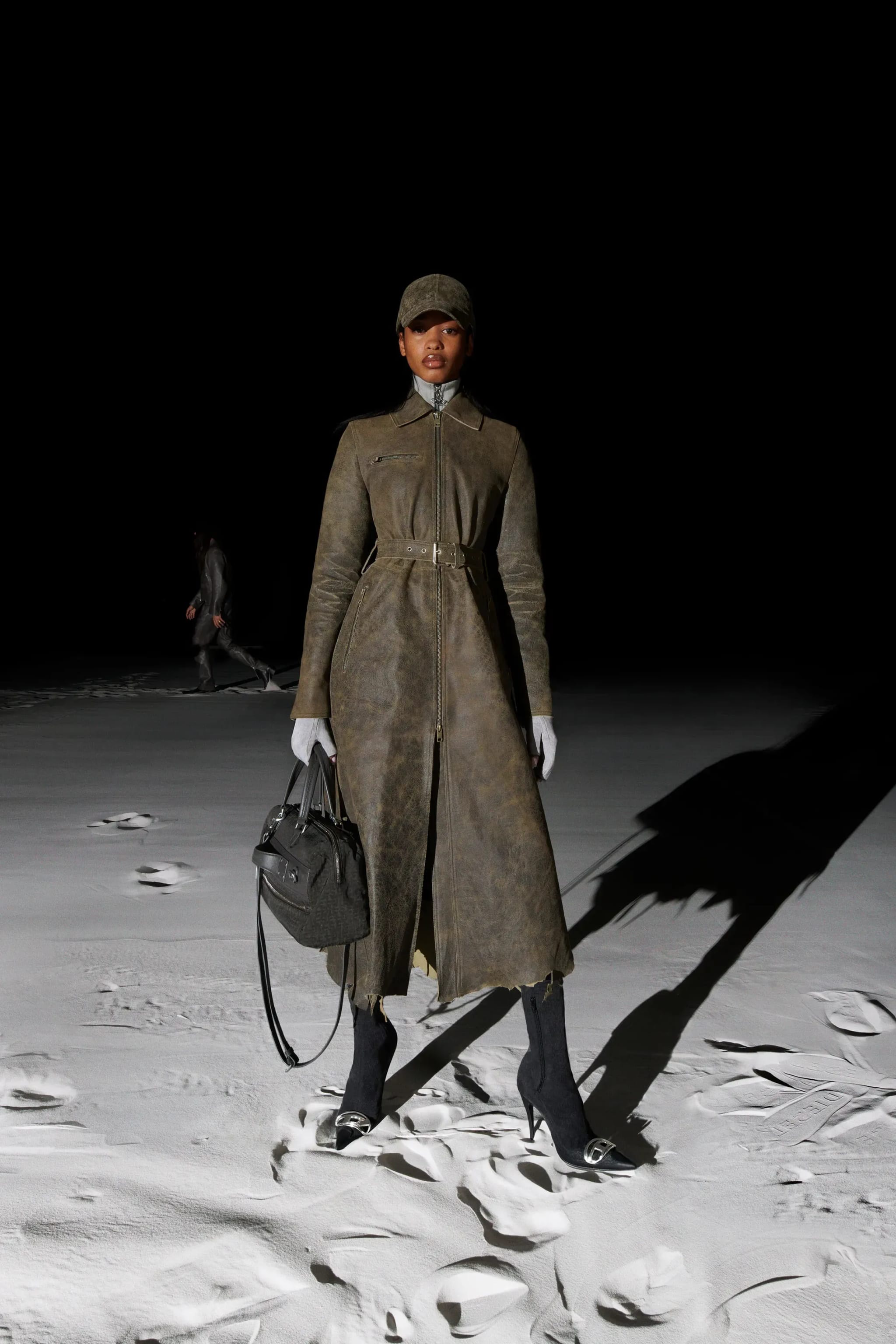 00042 diesel resort 2023 credit brand 1cbcbd8f3a