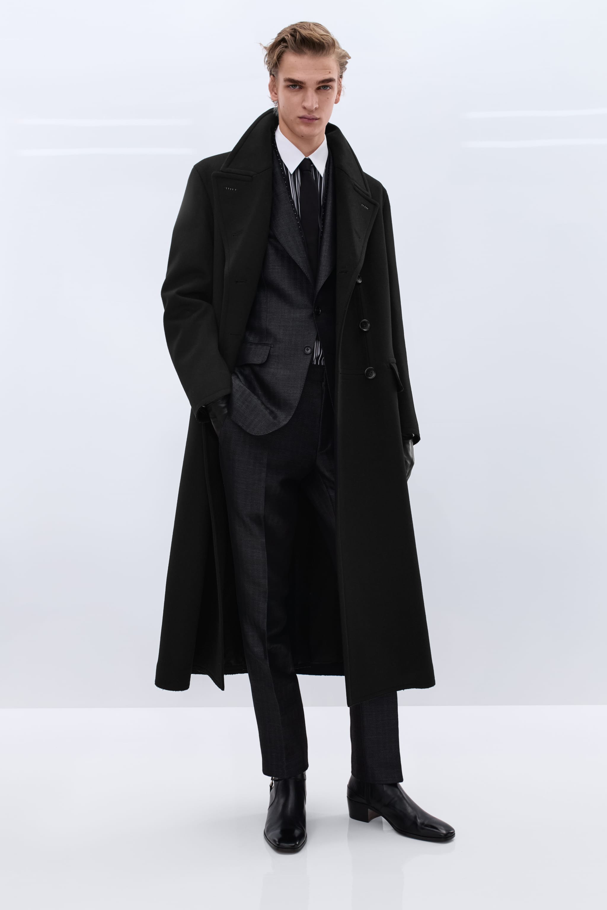 03 251106 TOMFORD 001 0599