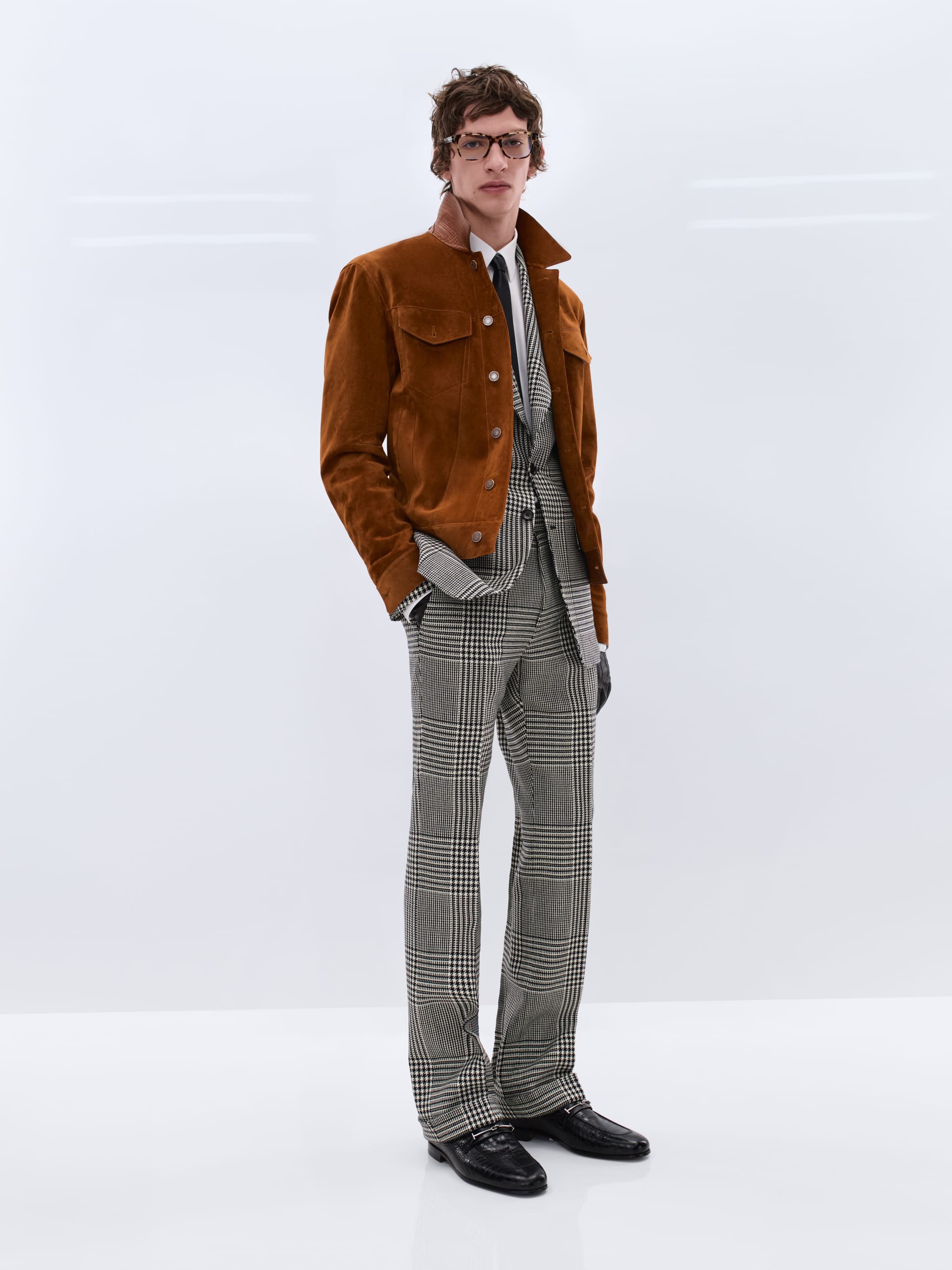 06 251106 TOMFORD 006 0352