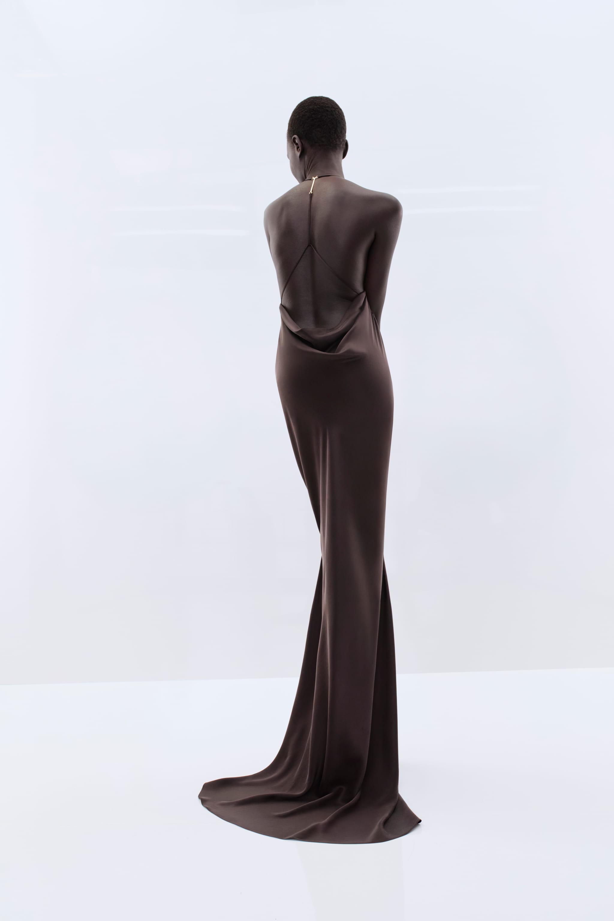 16 251122 TOMFORD LOOK 054 1428